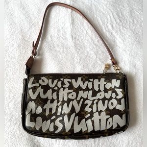 Vintage Graffiti Pochette Bag
